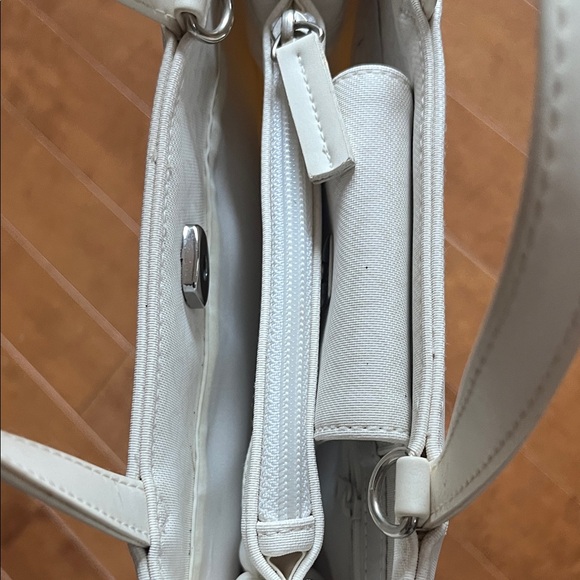 Liz Claiborne off white Vintage Handbag Bag - Picture 4 of 5